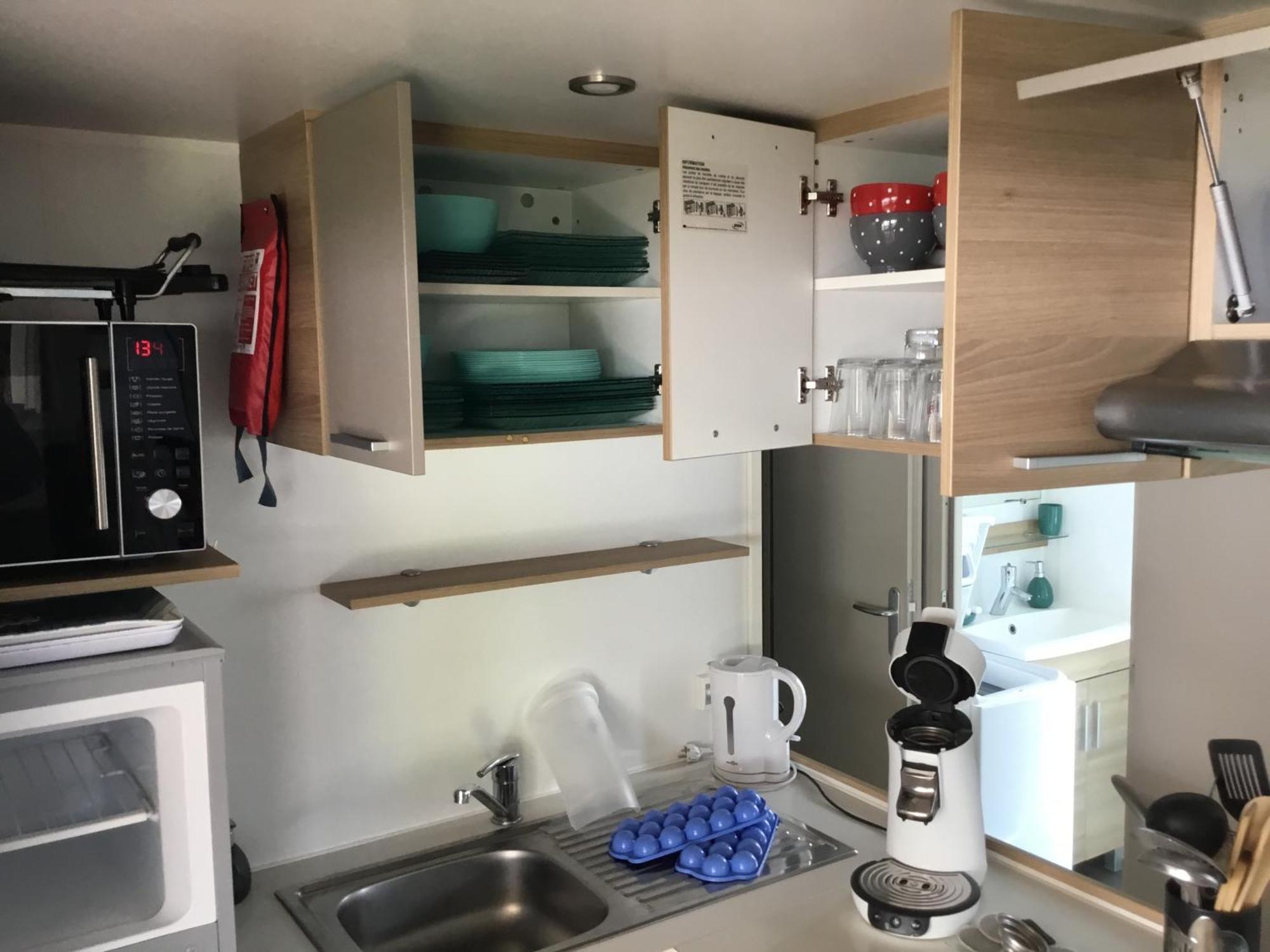Frejus Tout Confort, Climatisation,Linge De Lit Et De Toilette, Coffre Fort, Ventilations Au Plafond Chambres Et Wifi Possible 外观 照片